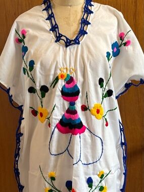 Embroidered White Mexican Peasant Dress with Multicolor Motif